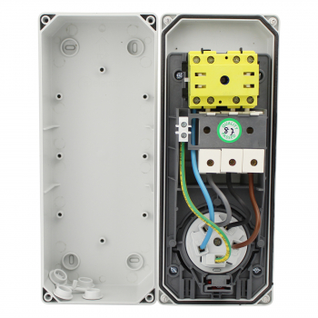 Preview: CEE Schaltersteckdose 5x32A IP44 inkl. Sicherung mit Interlock abschaltbar